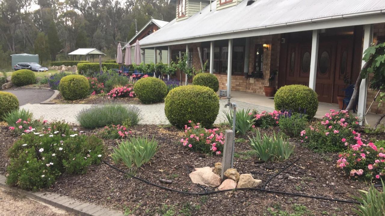 Girraween Country Inn Ballandean Exteriör bild